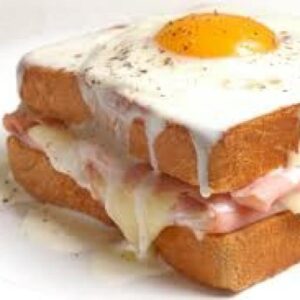 CROQUE MAISON BOLO OEUF
